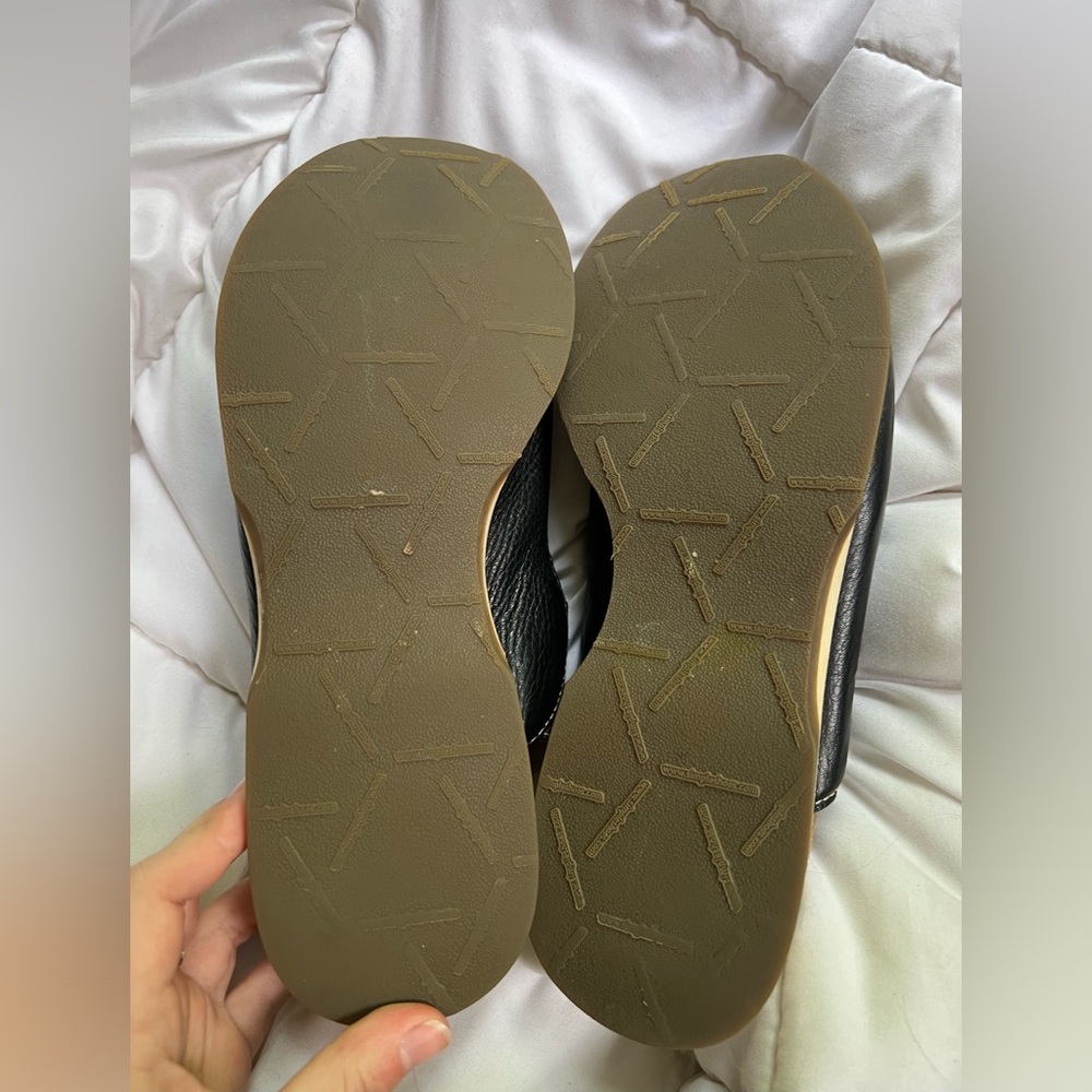 Simple Shoes - image 4